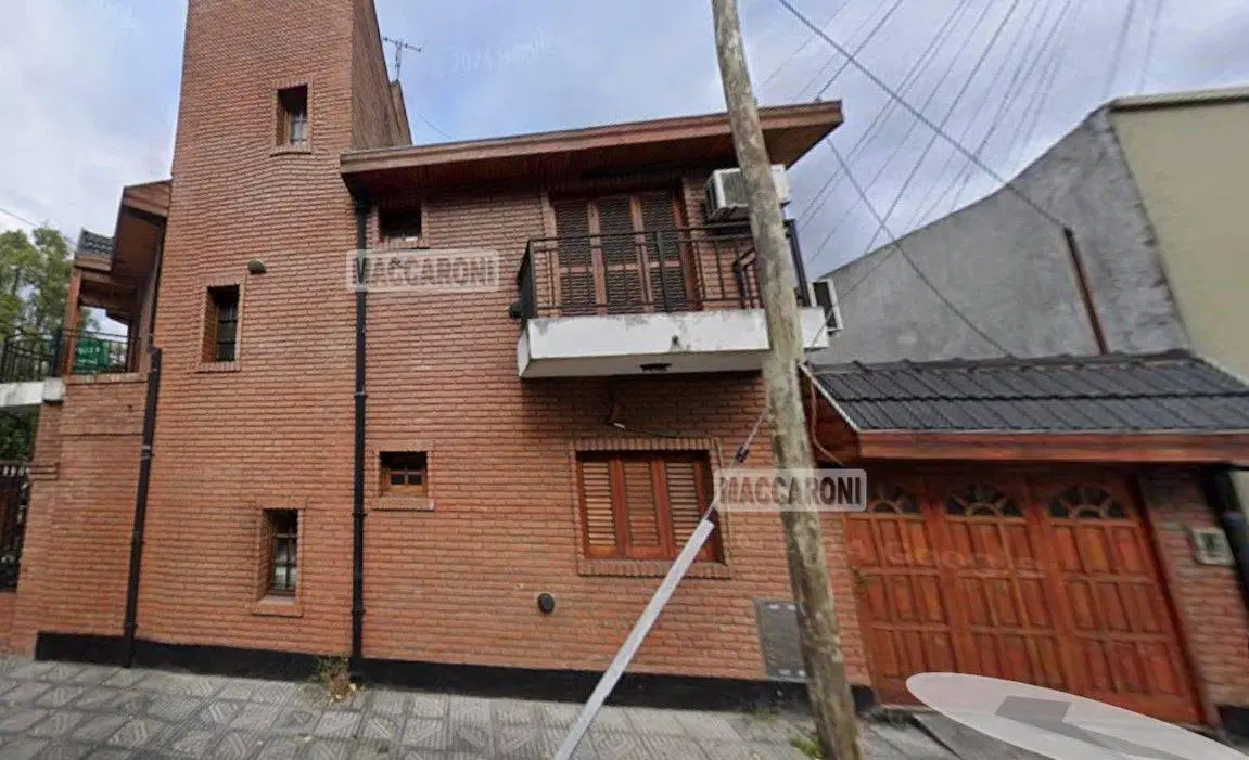 Casa 5 ambientes. | AV GENERAL PAZ al 1300 2