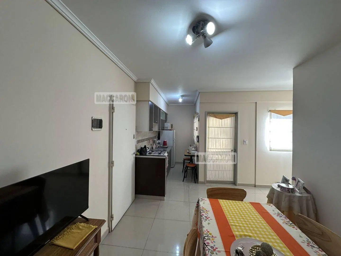 Departamento 2 ambientes. | AV EMILIO CASTRO al 4900 5