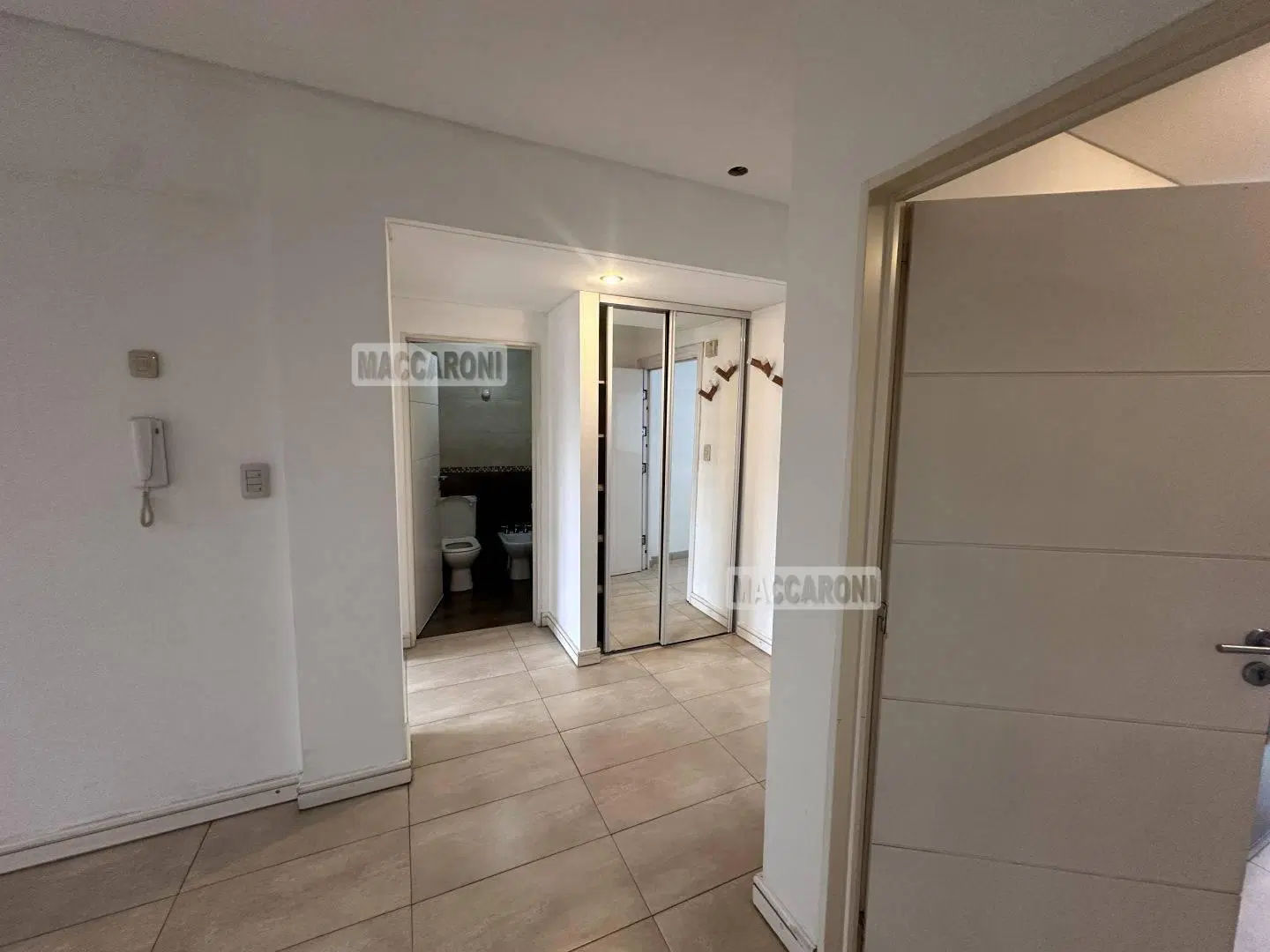 Departamento 2 ambientes. | CARHUE al 1300 2