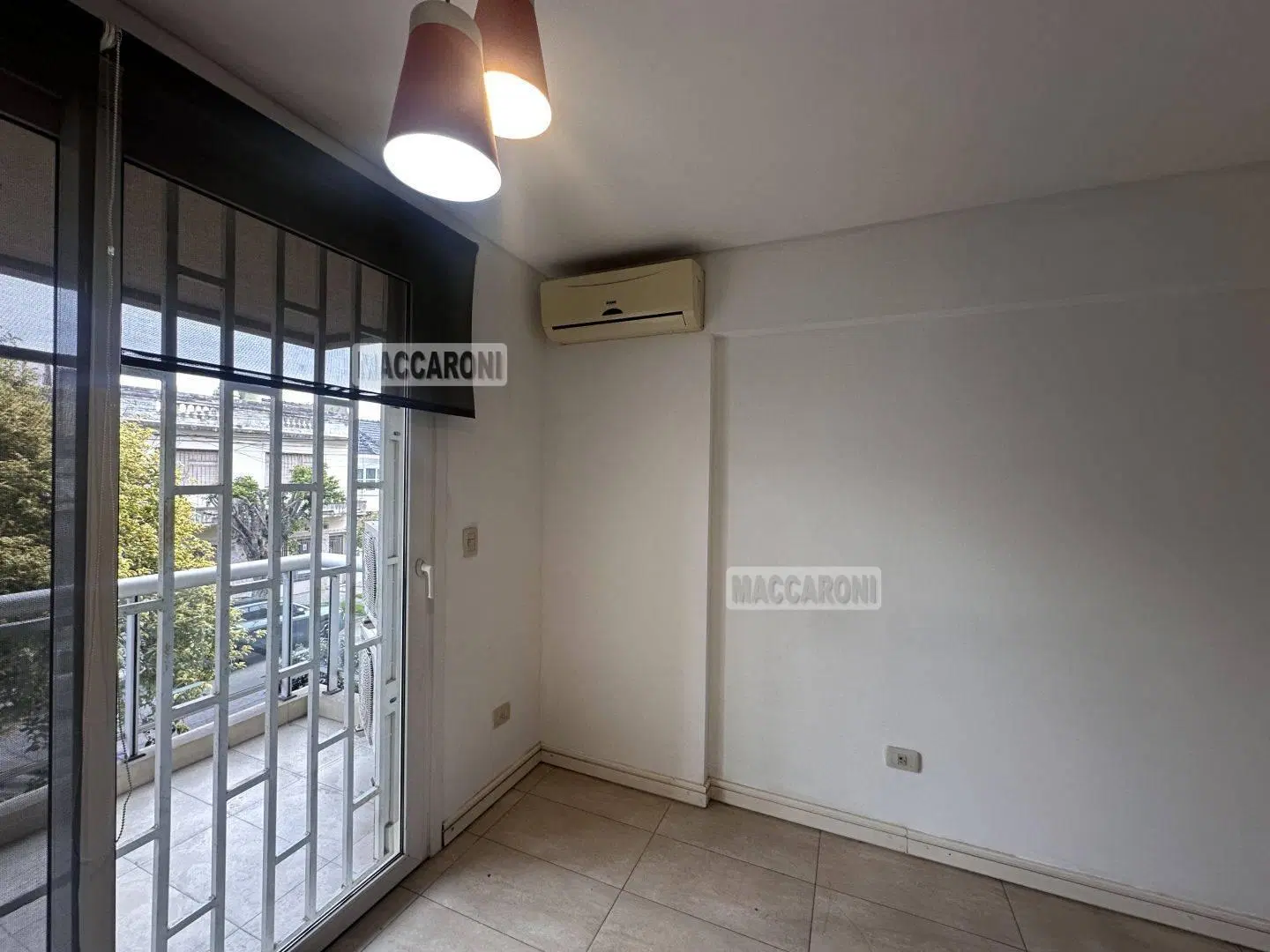 Departamento 2 ambientes. | CARHUE al 1300 5