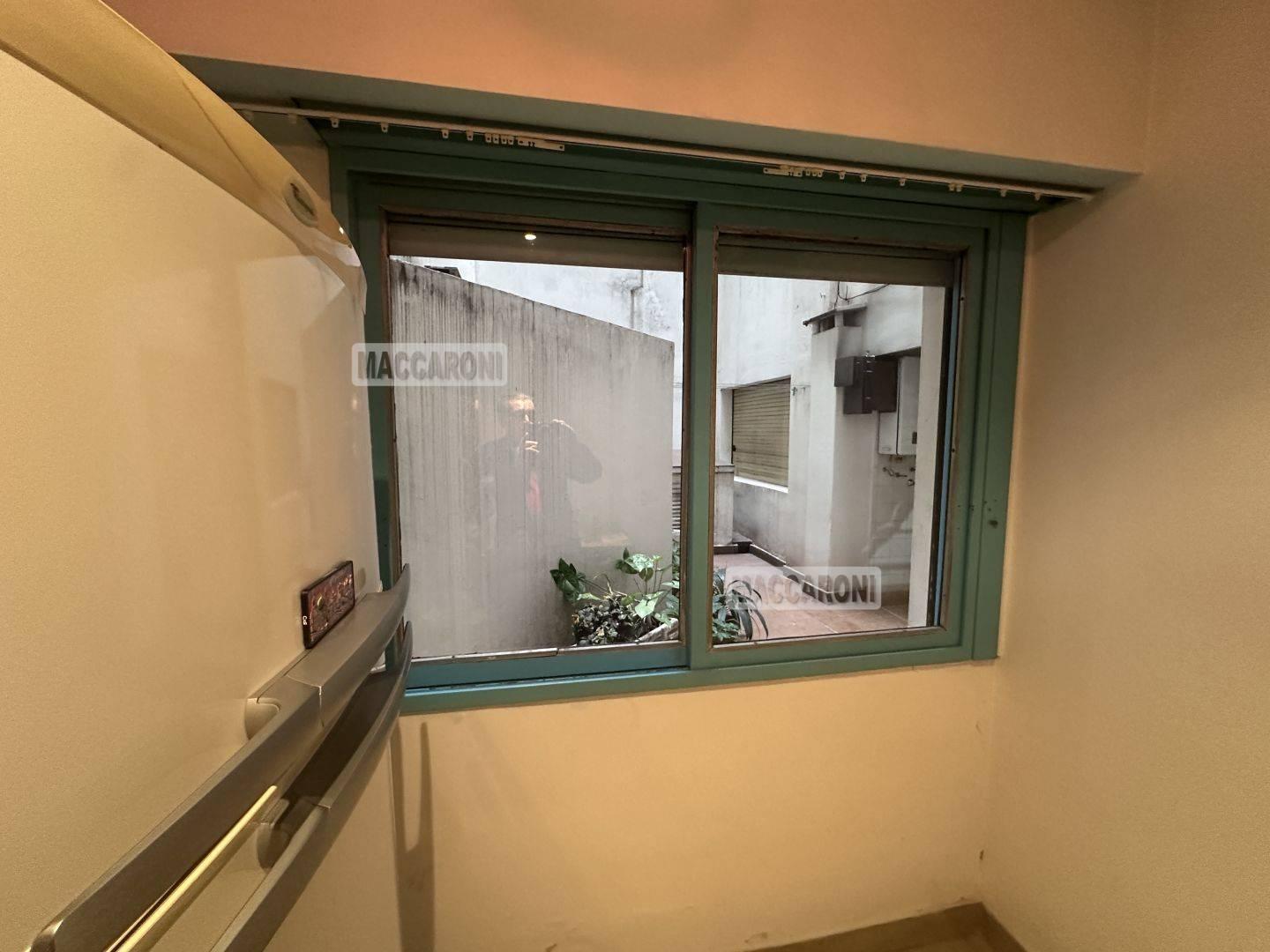 Foto de Departamento 4 ambientes 2 dormitorios. | CORONEL RAMON L FALCON al 2500, imagen 4