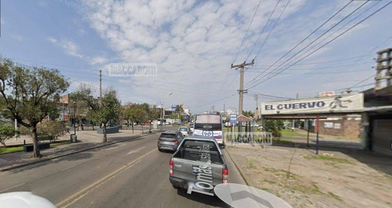 Foto de Local . | AV VILLEGAS al 975/00, imagen 3