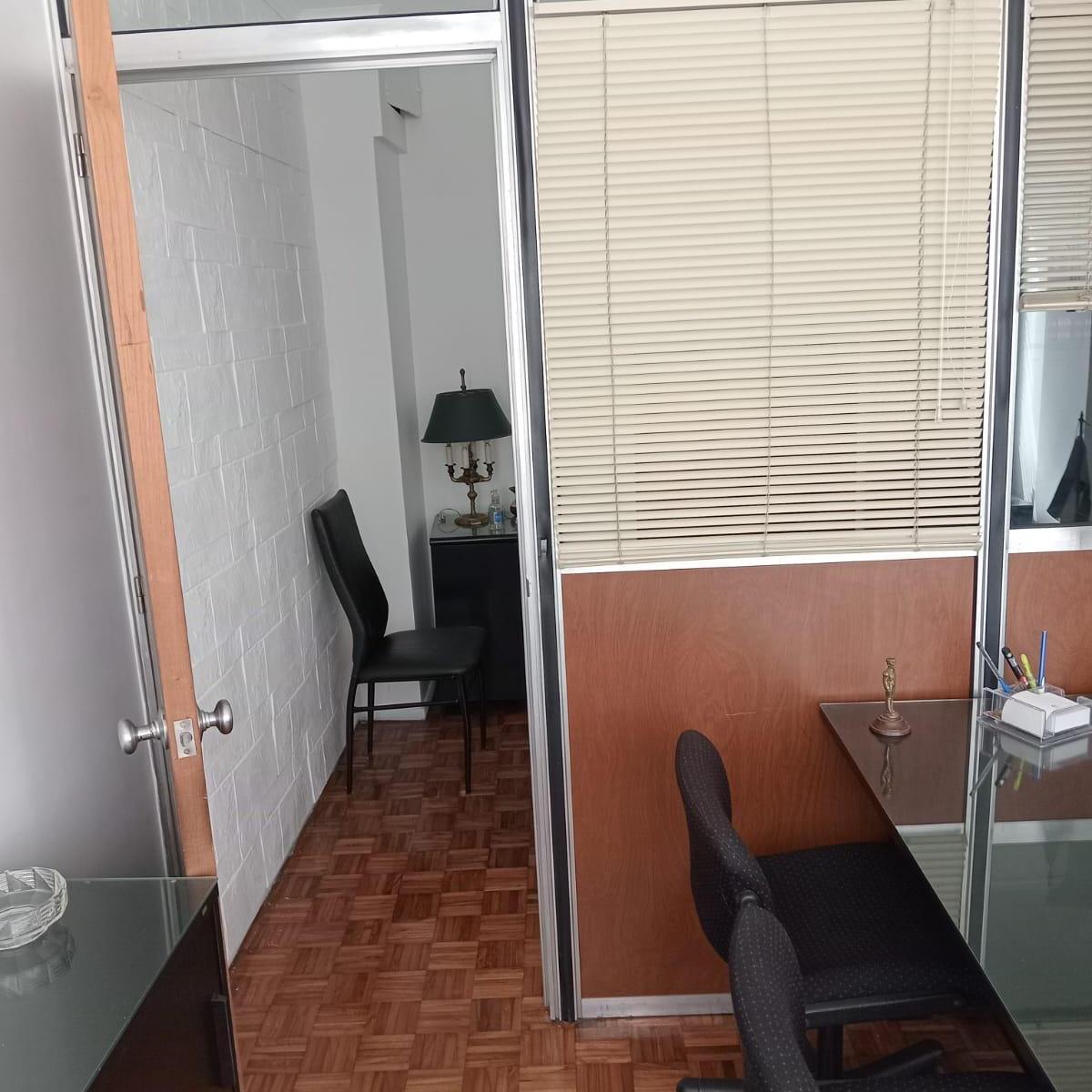 Foto de OFICINA MICROCENTR - VENTA O ALQUILER AMUEBLADA, imagen 3