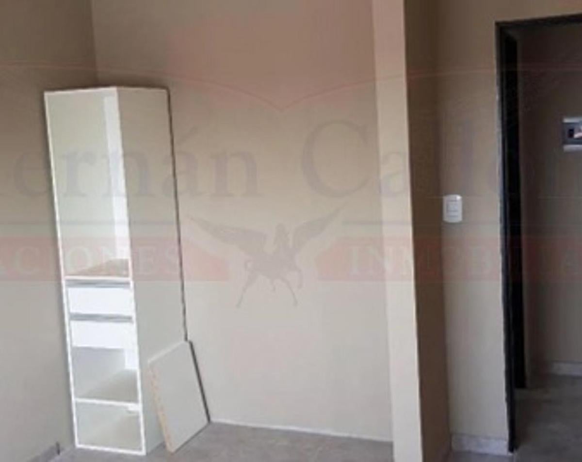 Foto de EXCELENTE DEPARTAMENTO 2 AMB. EN VILLA LUZURIAGA, imagen 2