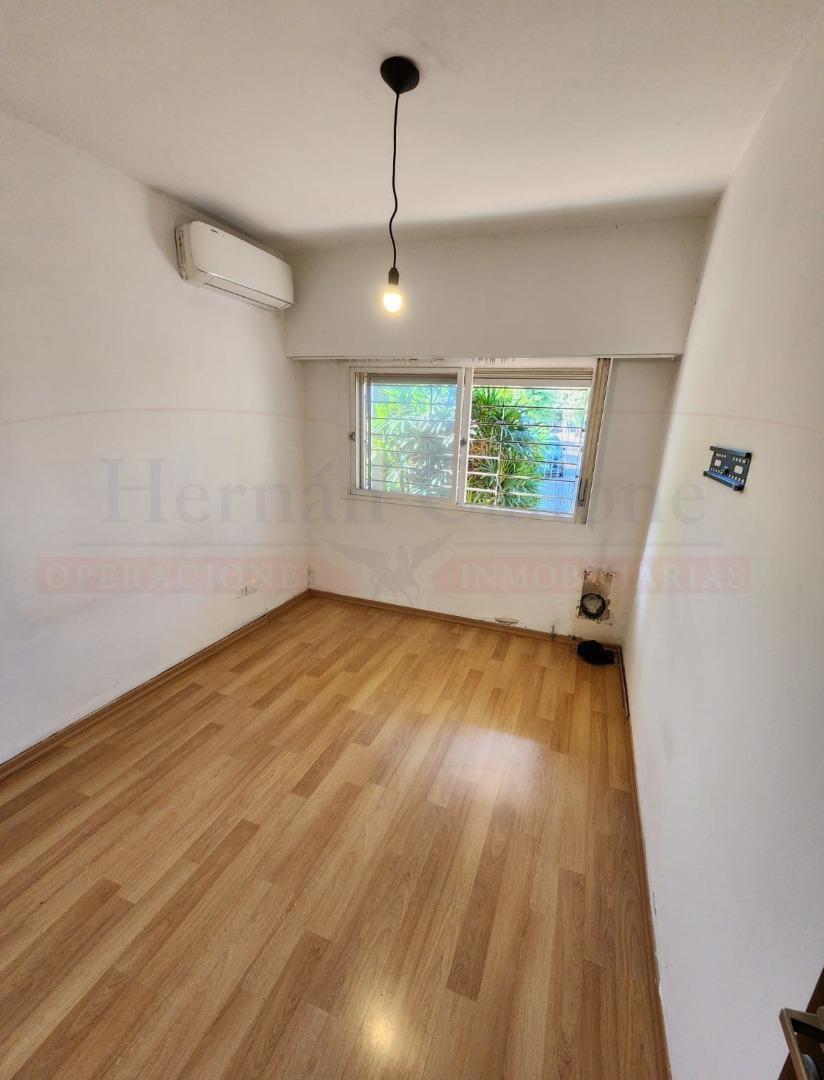 EXCELENTE CASA 5 AMBIENTES EN VENTA EN RAMOS MEJÍA