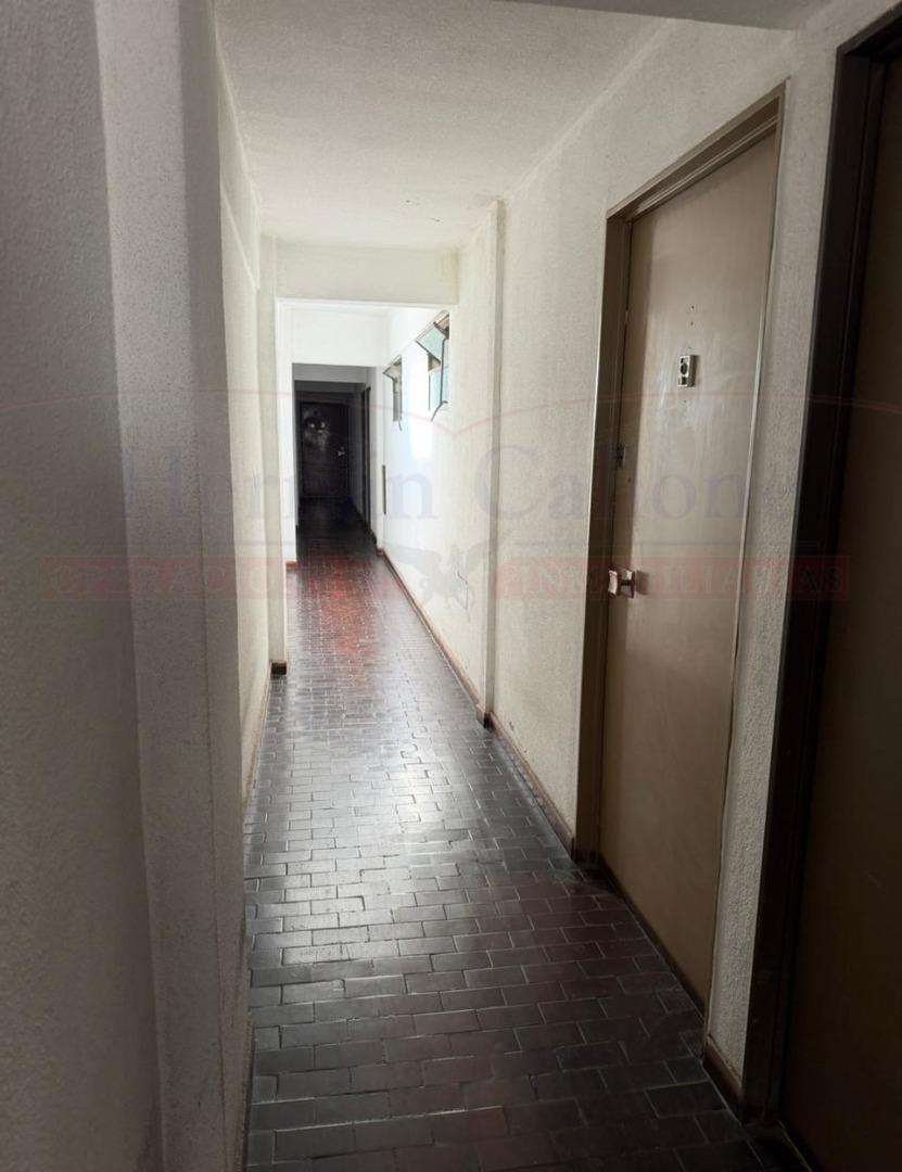 MUY BUEN DEPARTAMENTO 2 AMBIENTES CON BALCÓN EN RAMOS MEJÍA