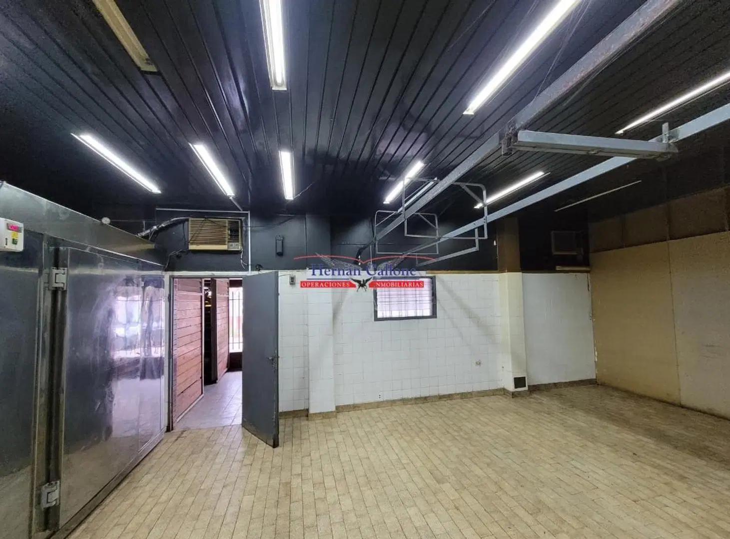 EXCELENTE LOCAL DE 55 M² A 3 CUADRAS DE AV. GRAL. PAZ 1