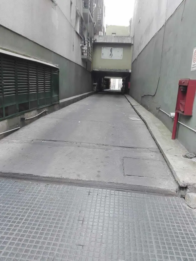 Cochera de 12 m² en venta en Balvanera 1