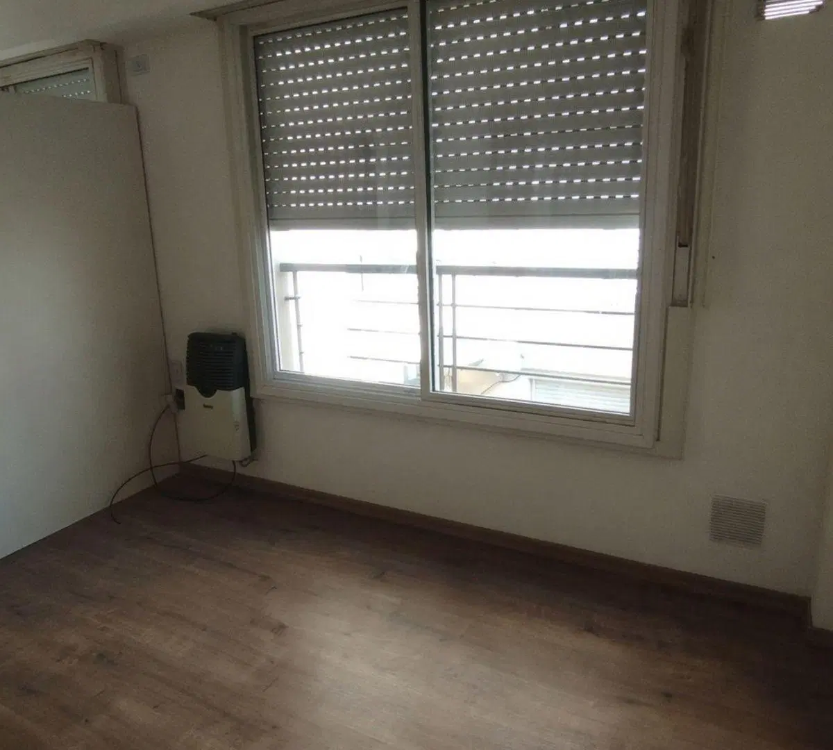 1 AMBIENTE DIVISIBLE EN ALQUILER/ ALMAGRO 8
