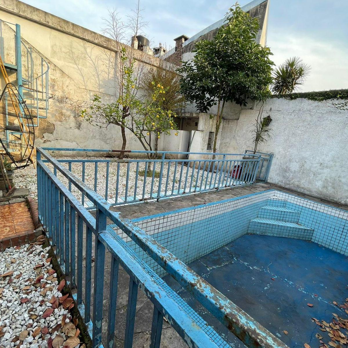 Flores Venta Casa / Lote 8 Amb. Garaje Pileta Patio 2