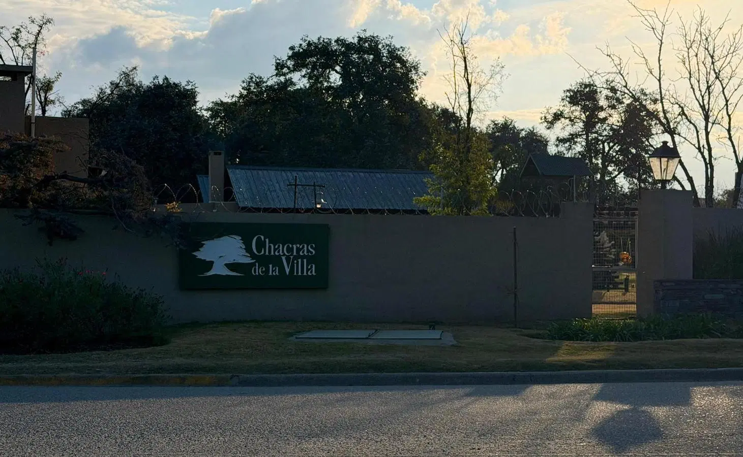 Lote de 1.087 m² con Escritura en Chacras de la Villa – Villa Allende 2