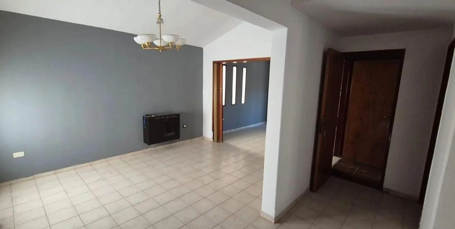 IMPORTANTE CASA CALERA CENTRO 5