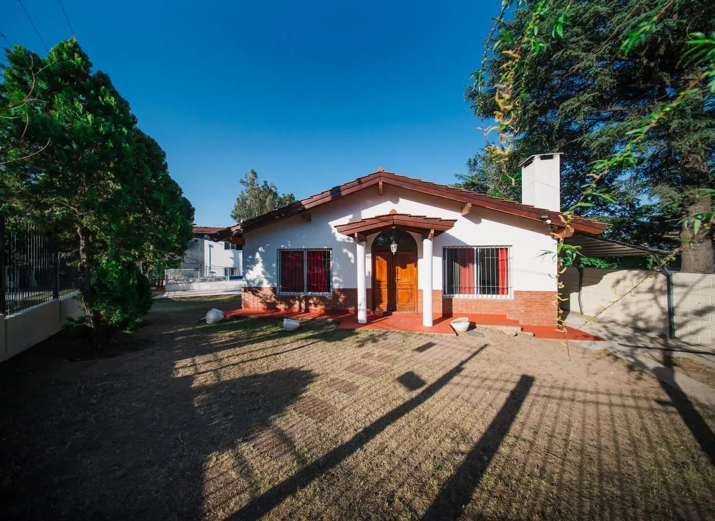 Casa amoblada en Villa del Lago, Alquiler anual 3