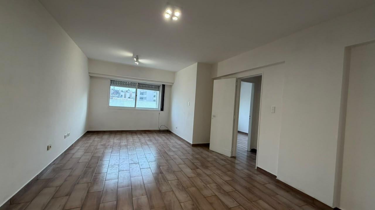 Foto de Depto 2 Dorm | Reciclado a Nuevo | Oportunidad, imagen 3