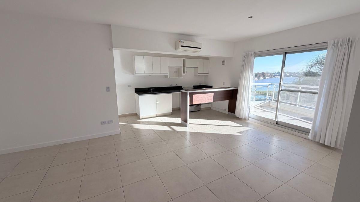 Foto de Departamento en venta en Islas del Canal, imagen 2