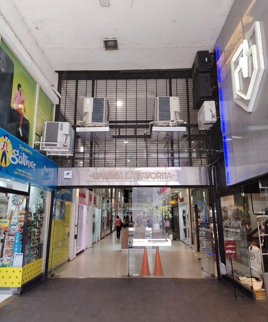 CORDOBA 1147 - GALERIA LA FAVORITA - LOCAL 8