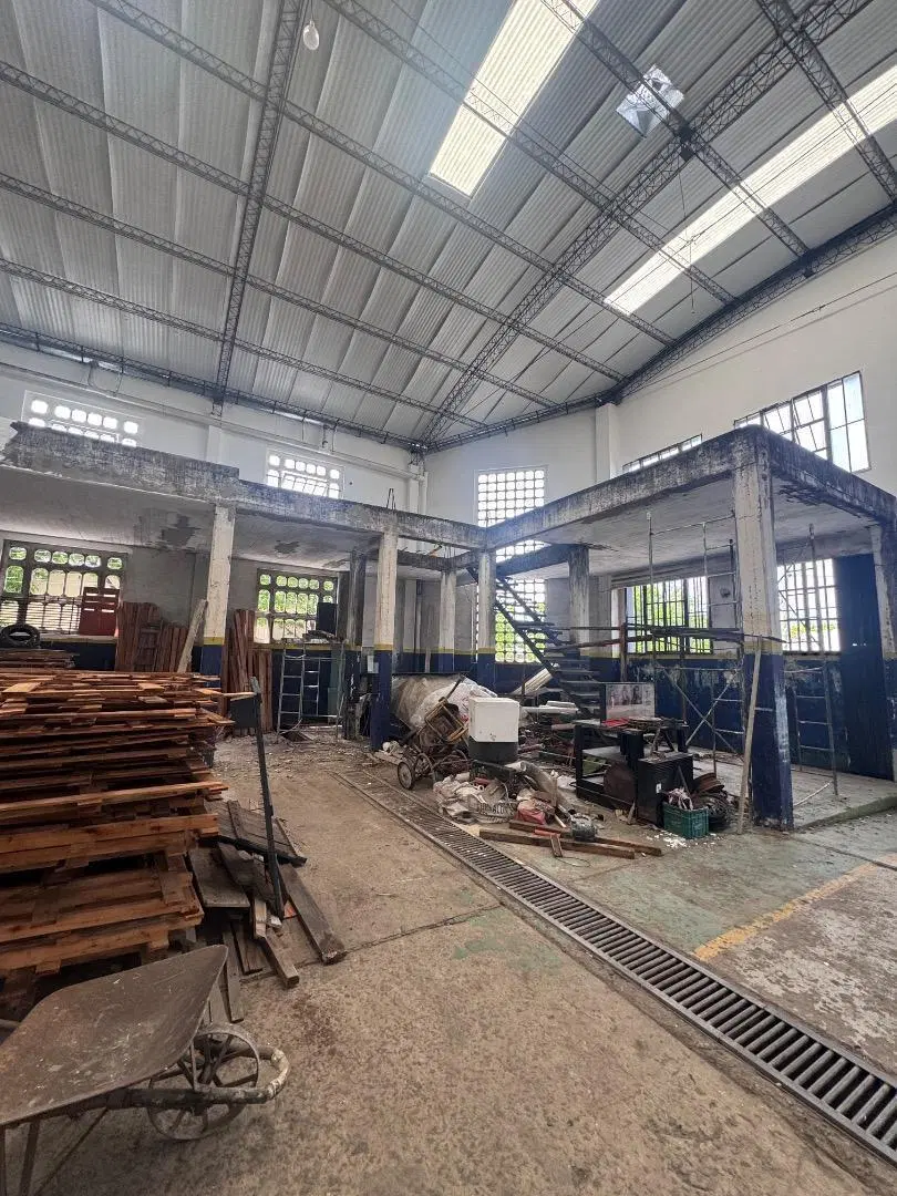 Nave INDUSTRIAL 2.500MTS Ac. Oeste y Camino de cintura 4