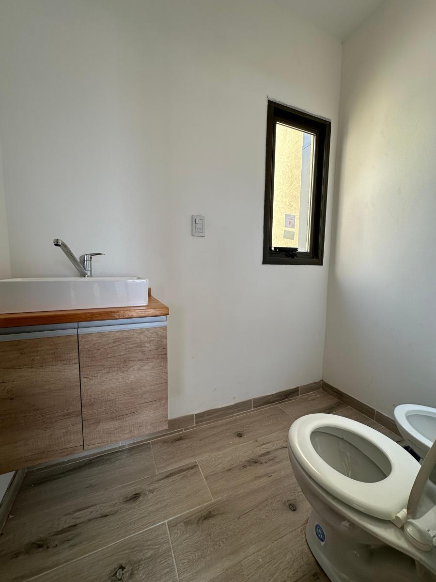 Vendo Casa de 2 Dorm a Estrenar en Villa Juana Apta Credito Bancor 4