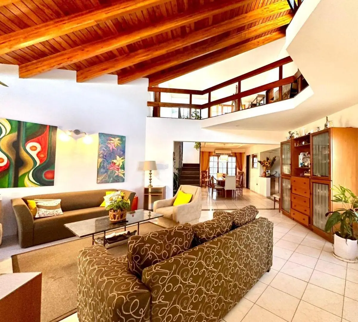 VENDO CASA DE 4 DORM CON PILETA EN VILLA BELGRANO IMPECABLE 3