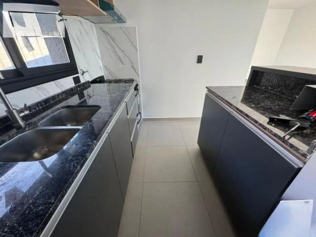 VENDO DUPLEX DE 2 DORM EN COLINAS DE MANANTIALES TODO PLANTA BAJA 2