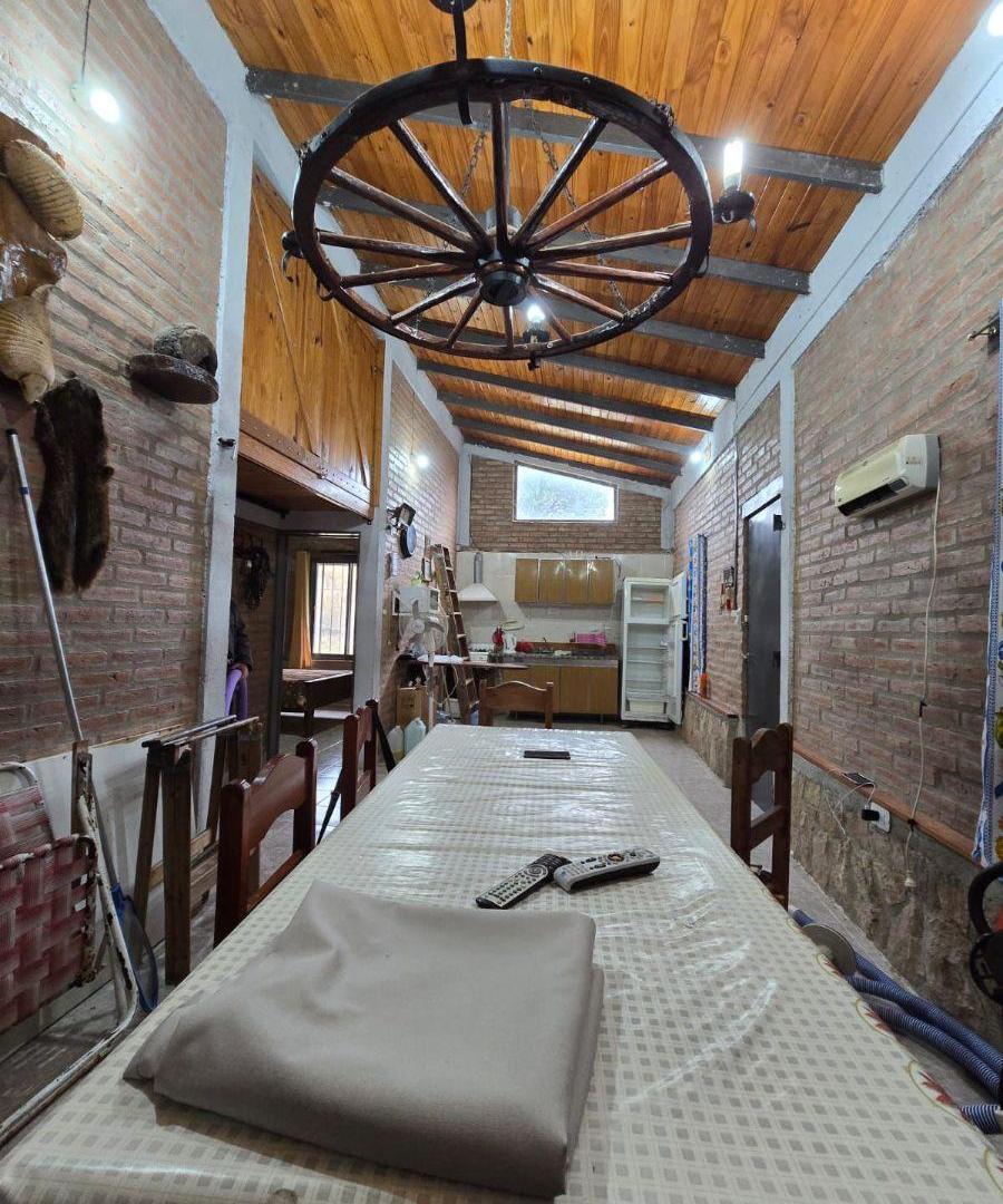 Foto de VENDO CASA CON PILETA EN PIEDRAS NEGRAS TALA HUASI, imagen 5