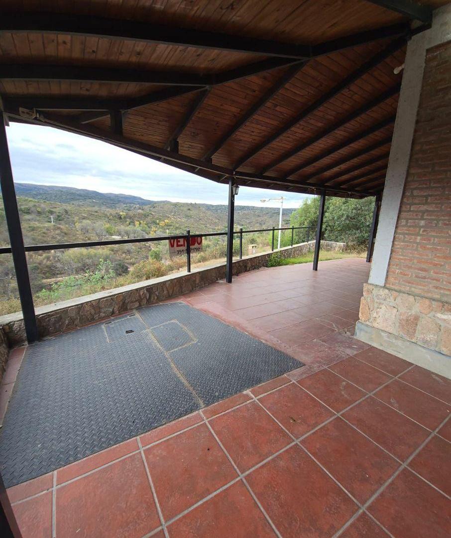 Foto de VENDO CASA CON PILETA EN PIEDRAS NEGRAS TALA HUASI, imagen 3