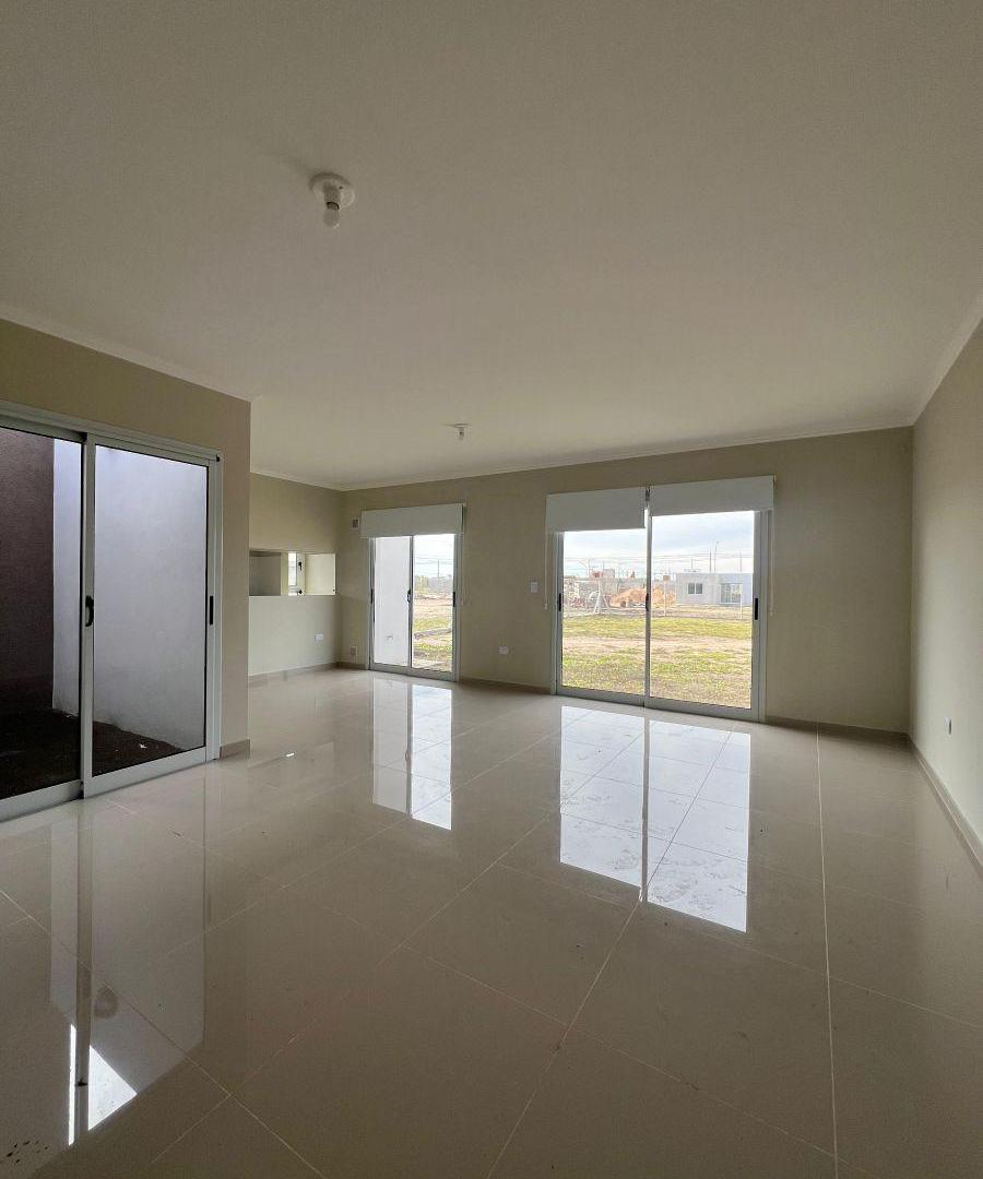 Foto de VENDO CASA A ESTRENAR EN RESERVA TAJAMAR 3 TIPOLOGIA 3 APTA NACION, imagen 5