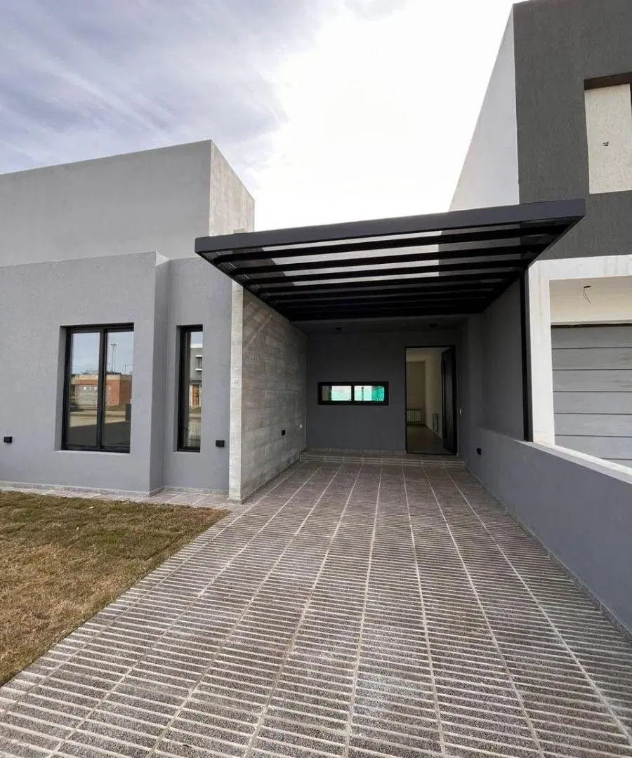 VENDO DUPLEX DE 2 DORM EN SAN IGNACIO VILLAGE CATEGORIA 4