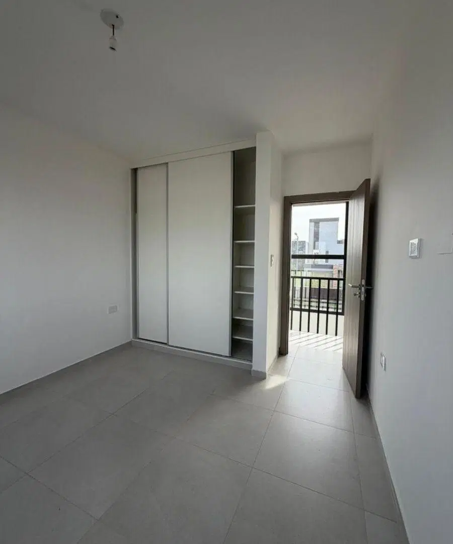 VENDO CASA PREMIUM DE 3 DORM A ESTRENAR EN DOCTA 2