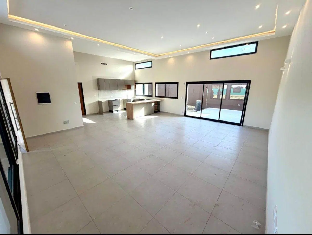 VENDO CASA DE 3 DORM A ESTRENAR EN RINCONES DE MANANTIALES 4