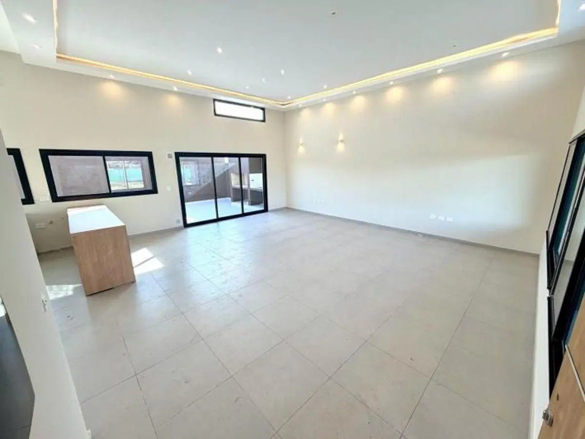 VENDO CASA DE 3 DORM A ESTRENAR EN RINCONES DE MANANTIALES 3