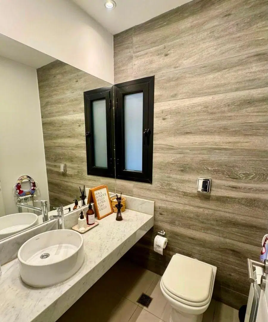 VENDO DUPLEX DE 3 DORM EN GREENVILLE 2 CATEGORIA 3