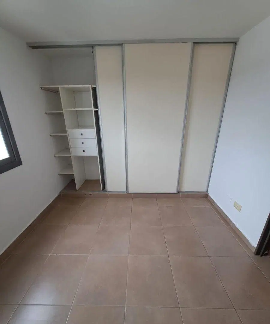 VENDO DEPTO DE 1 DORM CON BALCON EN BARRIO GENERAL PAZ 8