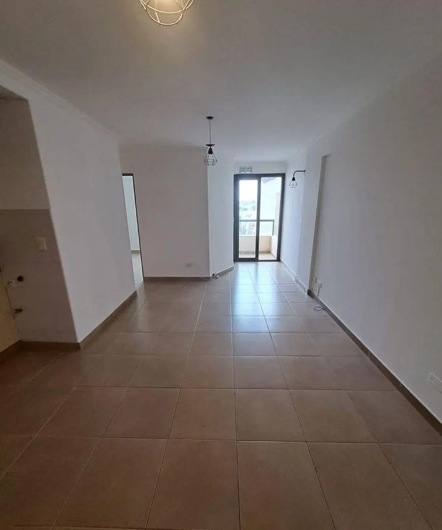 VENDO DEPTO DE 1 DORM CON BALCON EN BARRIO GENERAL PAZ 4