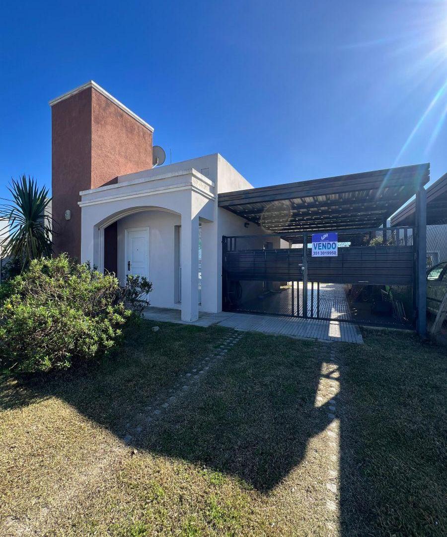Foto de VENDO CASA CON PILETA GALERIA Y COCHERA EN RESERVA TAJAMAR APTA CREDITO, imagen 4