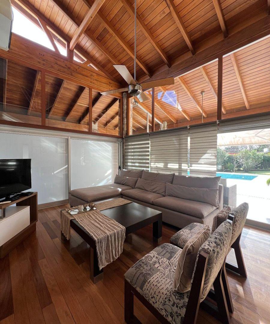 Foto de VENDO EXCLUSIVA CASA DE 3 DORM RESIDENCIAL DEL GOLF ALTA GRACIA, imagen 4