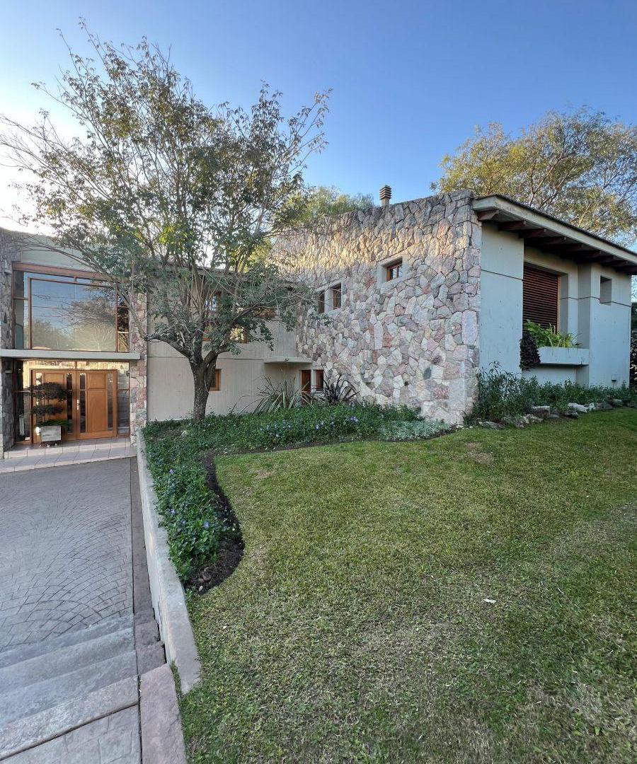Foto de VENDO EXCLUSIVA CASA DE 3 DORM RESIDENCIAL DEL GOLF ALTA GRACIA, imagen 4