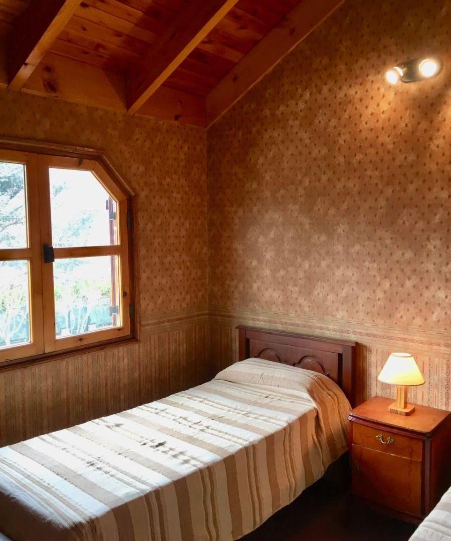 Foto de VENDO CHALET DE 3 DORM CON PILETA EN SAN ANTONIO DE ARREDONDO, imagen 5