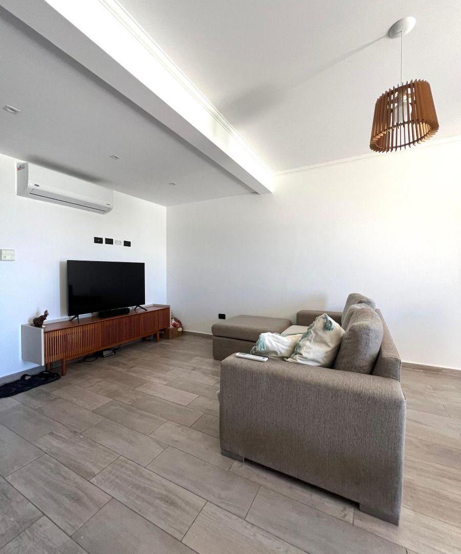 Foto de VENDO DUPLEX DE 3 DORM EN VILLA JUANA ALTA GRACIA, imagen 2