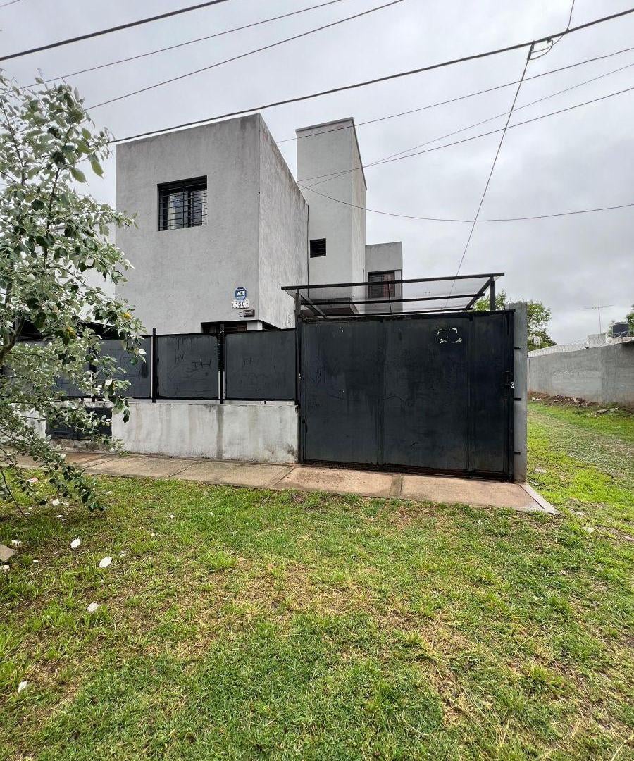Foto de VENDO DUPLEX DE 2 DORM EN PARQUE VIRREY ALTA GRACIA, imagen 2