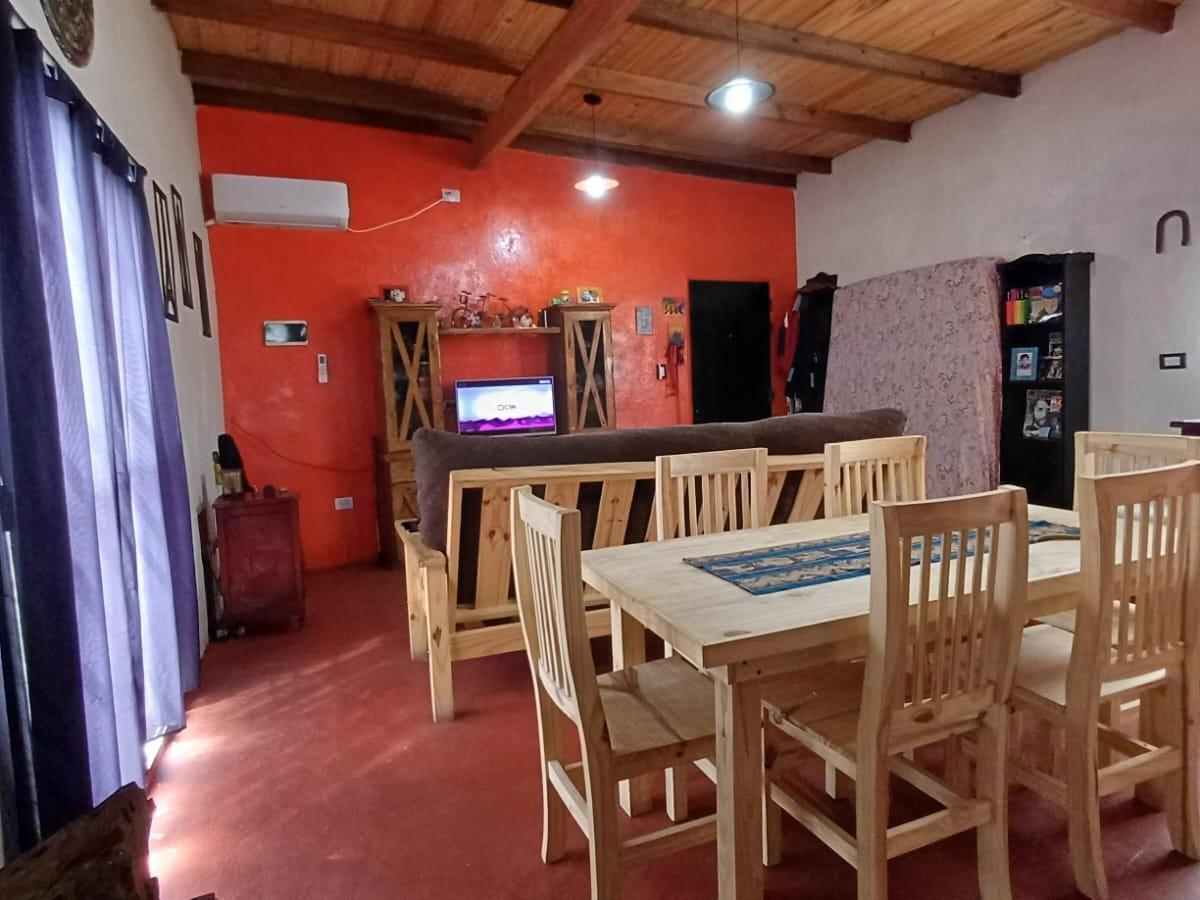 Foto de Locales y Vivienda sobre 197, imagen 5