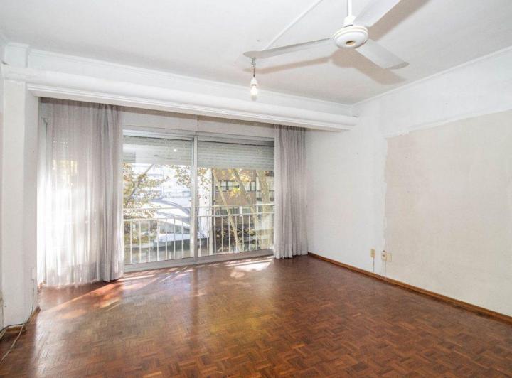 VENTA APARTAMENTO 3 DORMITORIOS Y SERVICIO POCITOS 4