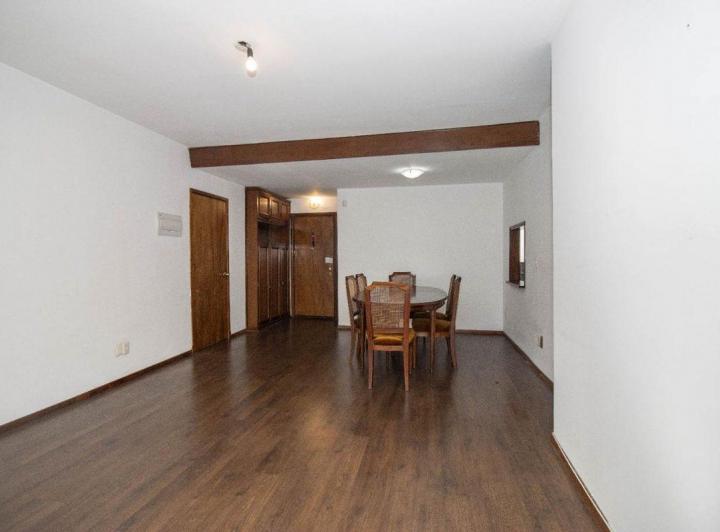 VENTA APARTAMENTO 3 DORMITORIOS Y SERVICIO POCITOS 2