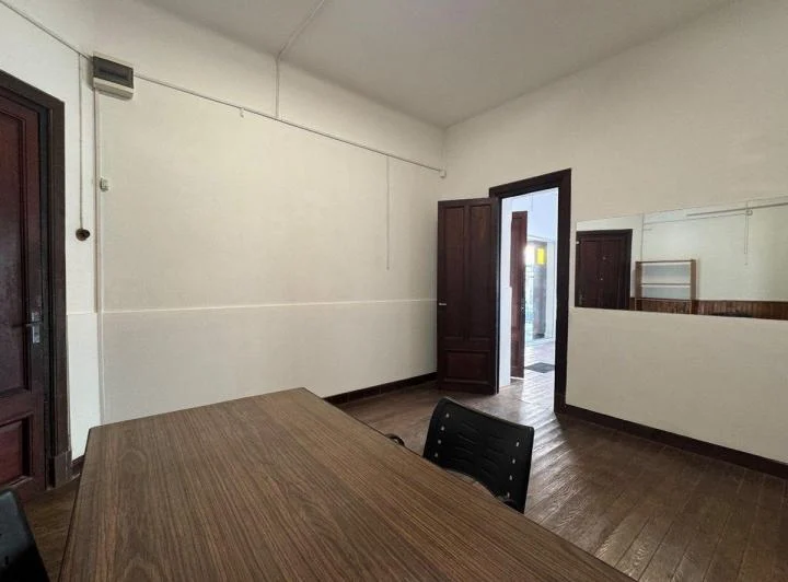 Local comercial oficina estudio en alquiler Pando 1