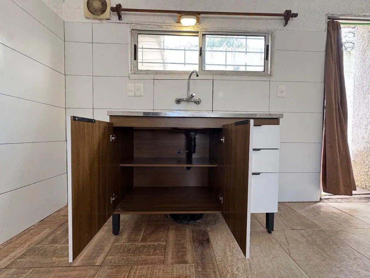 Alquilo casa 1 dormitorio con garaje Est Atlantida 4