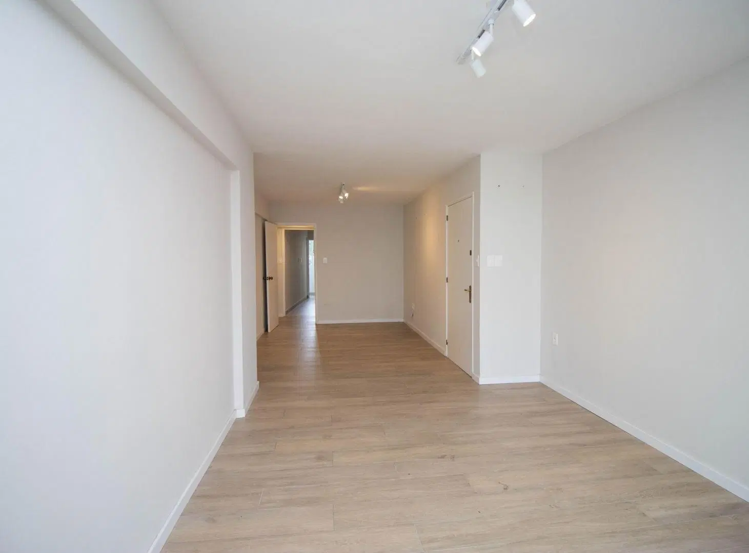ALQUILER APARTAMENTO 3 DORMITORIOS PUNTA CARRETAS 4