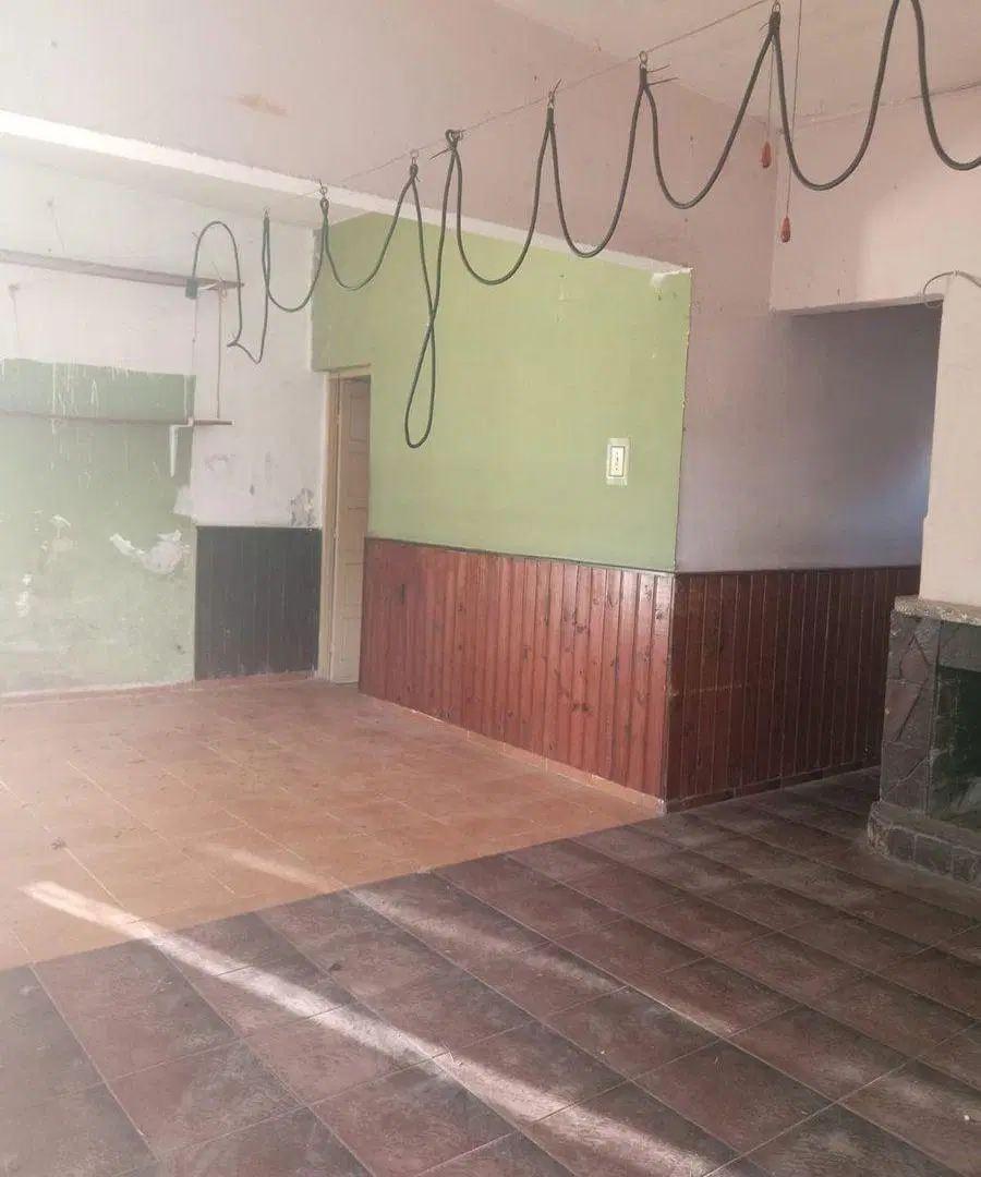 Venta casas 5 dormitorios + cochera en Pta Rieles 4
