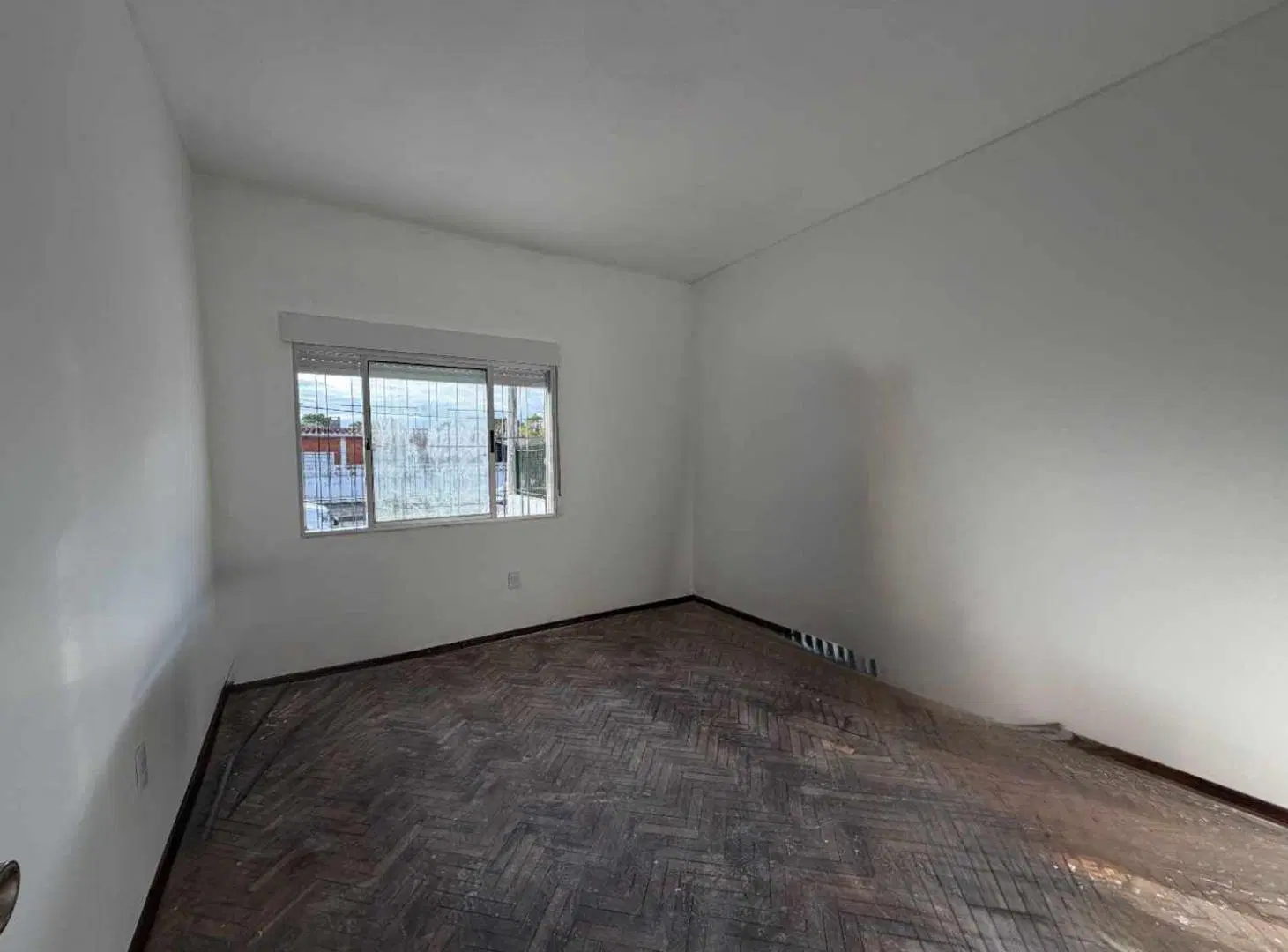 Alquilo casa 3 dormitorios garaje Villa Española 5