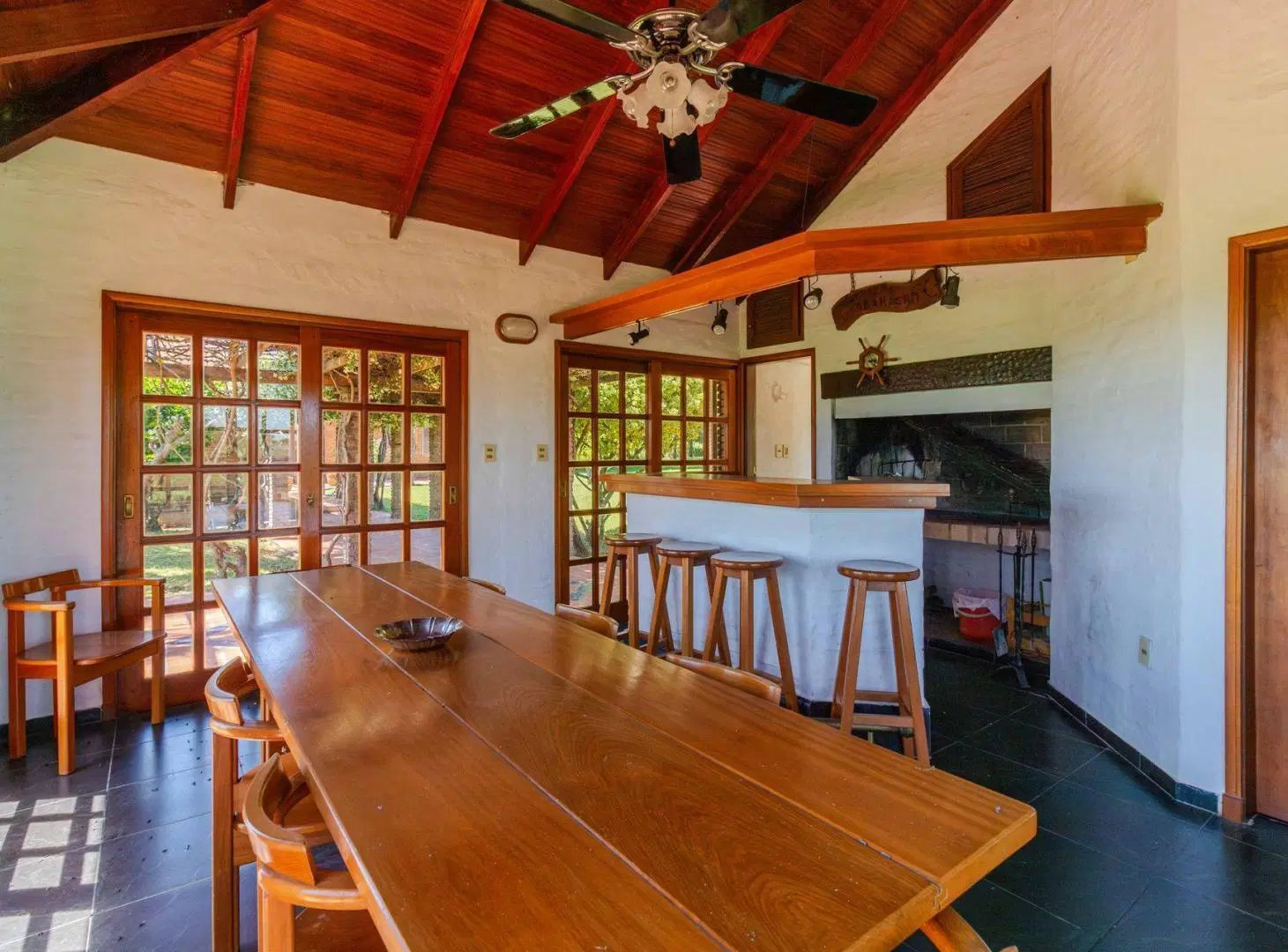 VENTA CAMPO 60H CASCO  Y GALPONES EN FRAY BENTOS 4