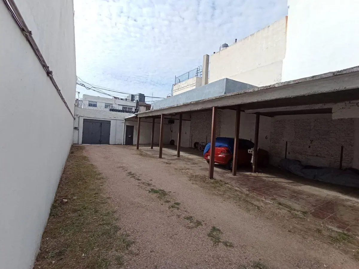 Venta de Terreno en La Blanqueada (Gran potencial) 5